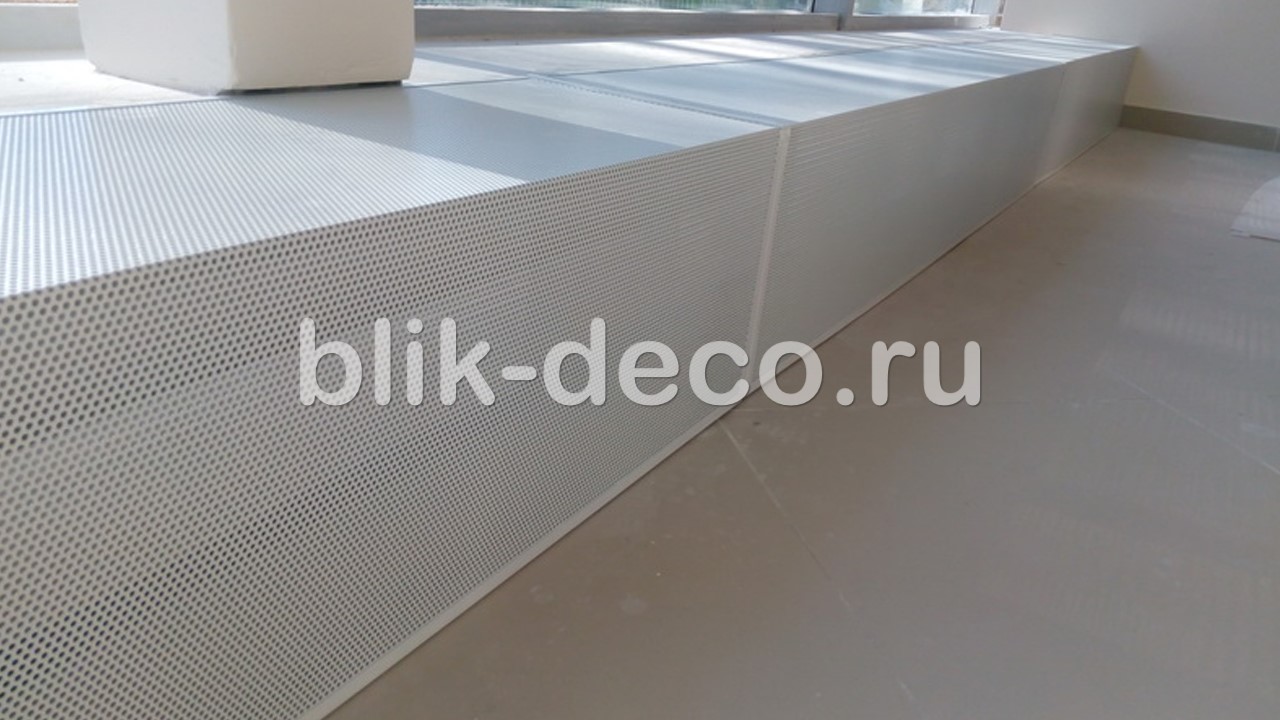 короб из перфорированного металла