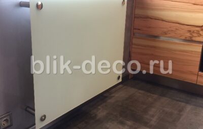 Панели на батарею из стекла
