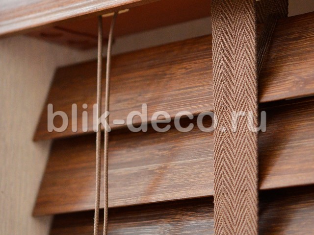 Горизонтальные деревянные жалюзи